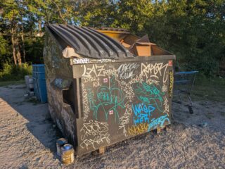 PXL_20250909_231440077